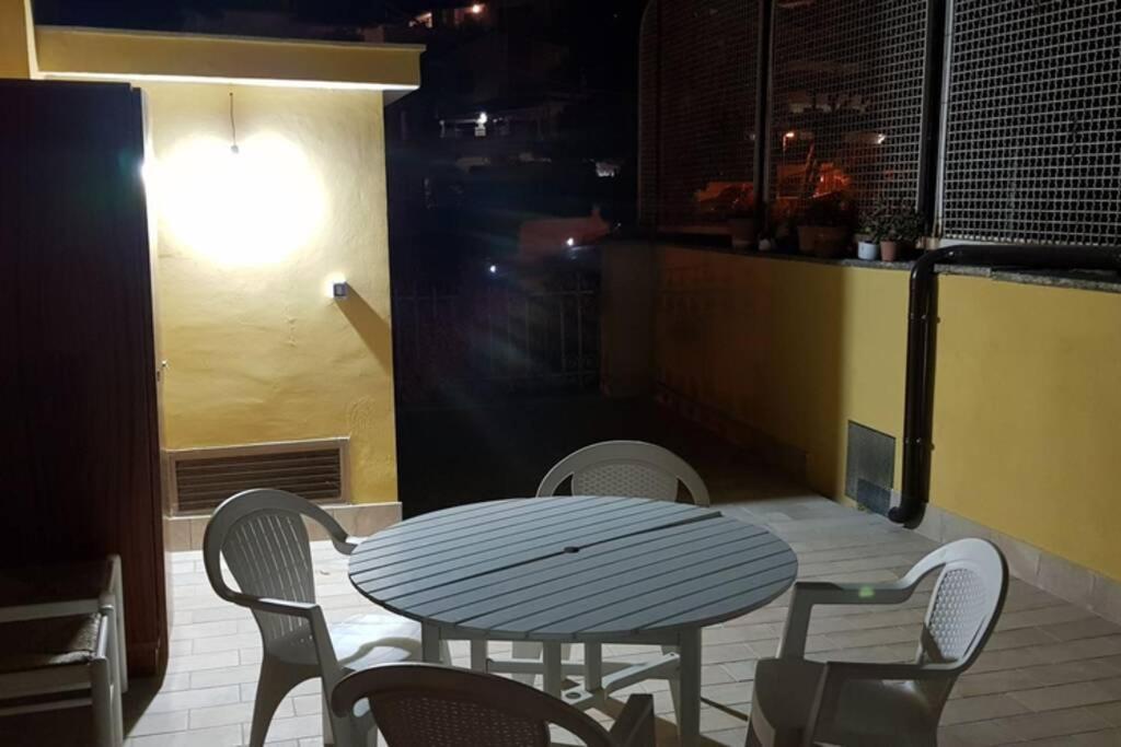 Le Zagare Abit Sole A 5 Minuti A Piedi Dal Mare E Dal Centro Appartement *